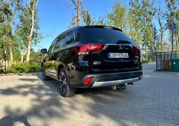 Mitsubishi Outlander cena 59900 przebieg: 75895, rok produkcji 2016 z Bydgoszcz małe 191